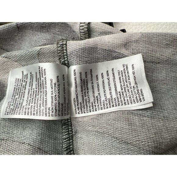 Divided H&M Women Camo Oversized Cropped High Neck Top Size XS - Picture 9 of 9